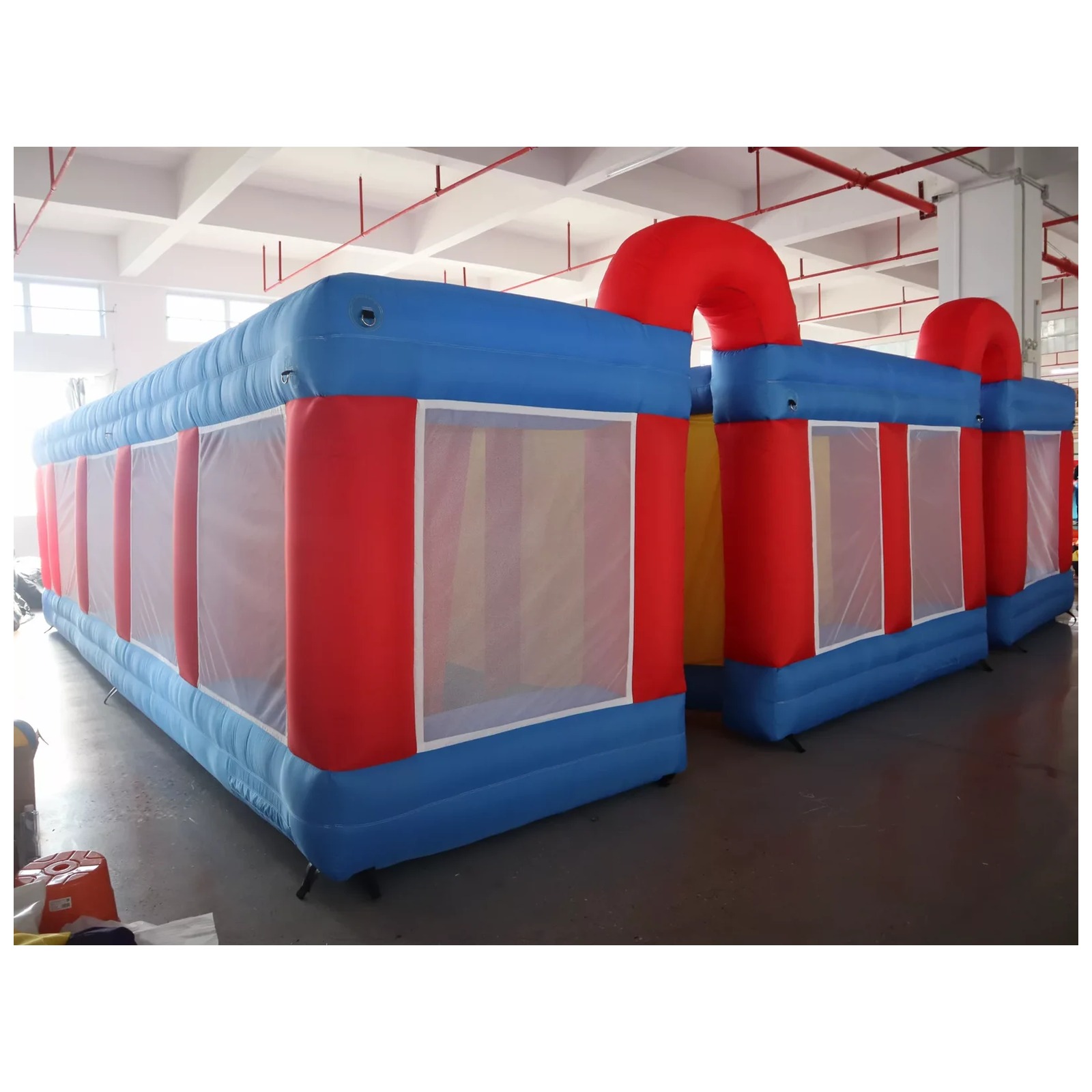 Grande Labirinto Gonfiabile a  - Kids Outdoor Inflatable recensione e prezzo